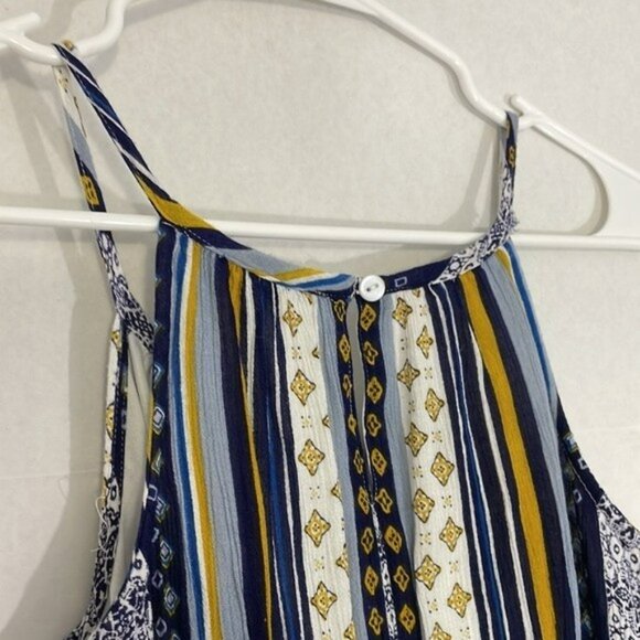 Hype Maxi Dress, Spaghetti Strap Halter, Elastic Waist, Side Slits, Medium - Picture 9 of 10